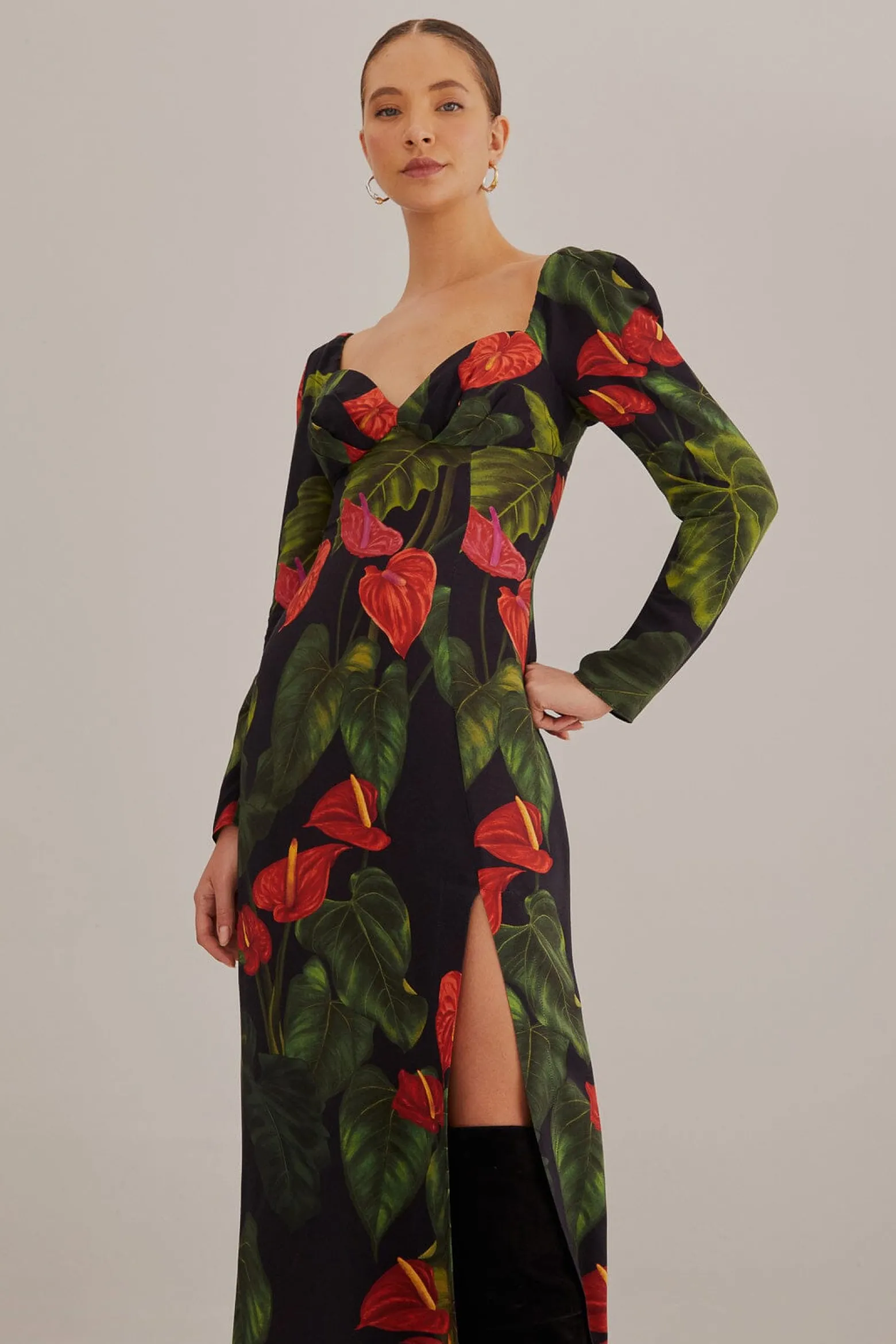 BLACK ANTHURIUM SLIT MIDI DRESS