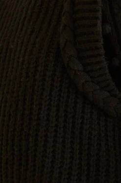 BLACK BRAIDED SWEATER