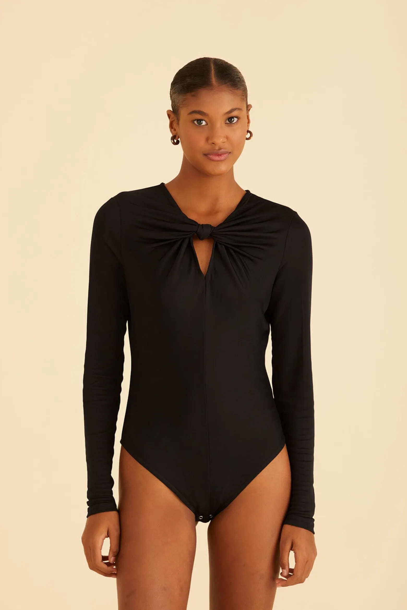 BLACK LONG SLEEVE BODYSUIT