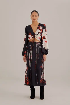 BLACK PEONY LONG SLEEVE BLOUSE