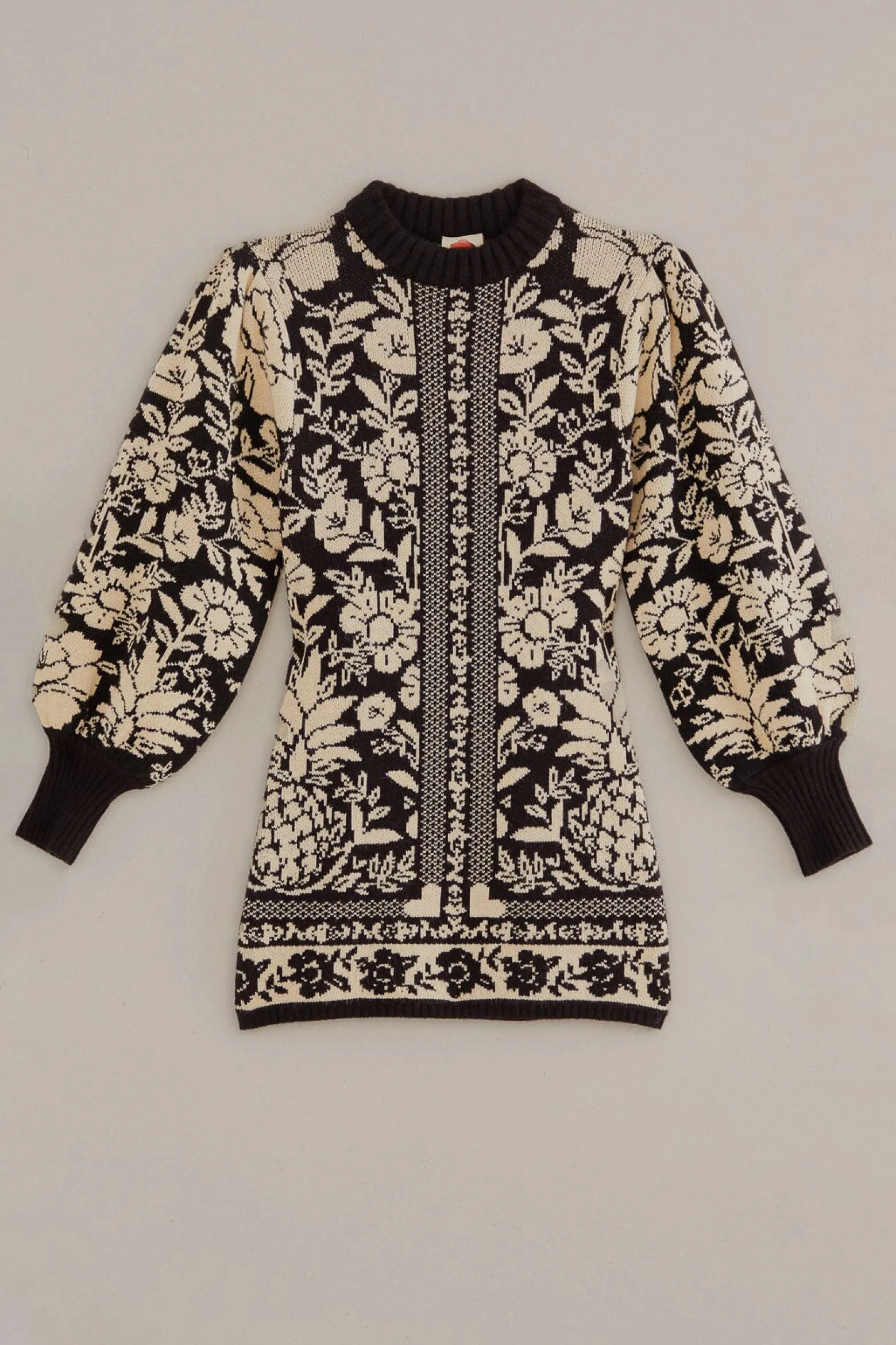 BLACK PINEAPPLE GARDEN MINI SWEATER DRESS