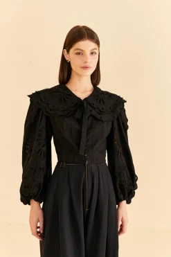 BLACK RICHELIEU BIG COLLAR BLOUSE
