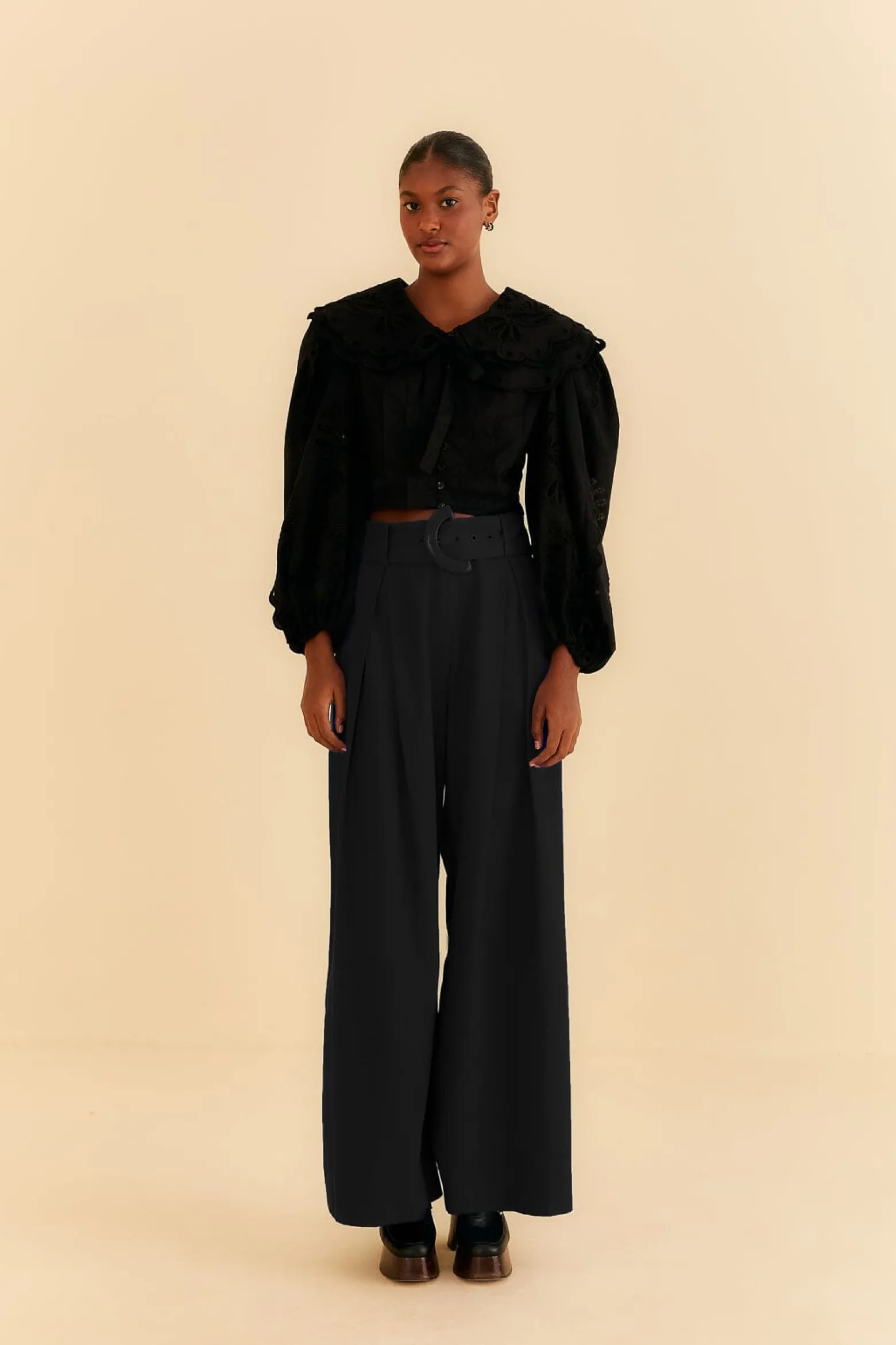 BLACK TAILORED PANTS