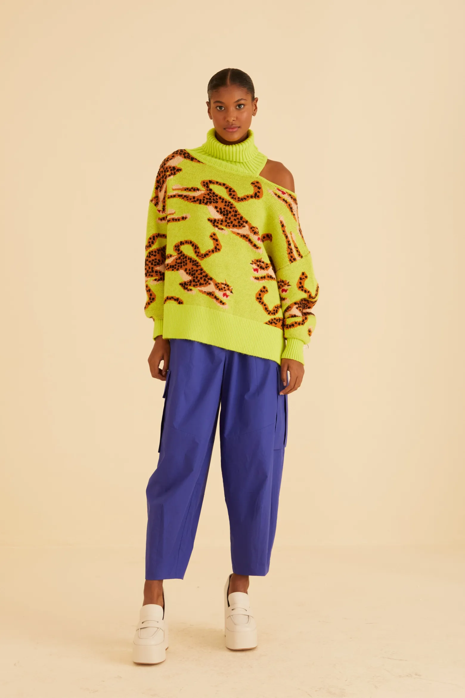 BLUE CARGO PANTS
