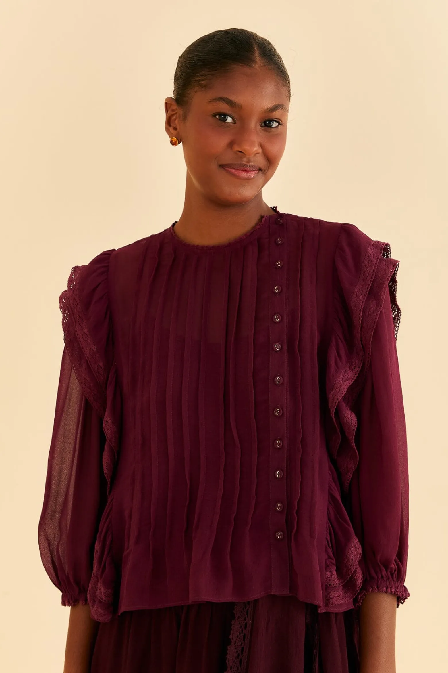 BURGUNDY RUFFLE BLOUSE