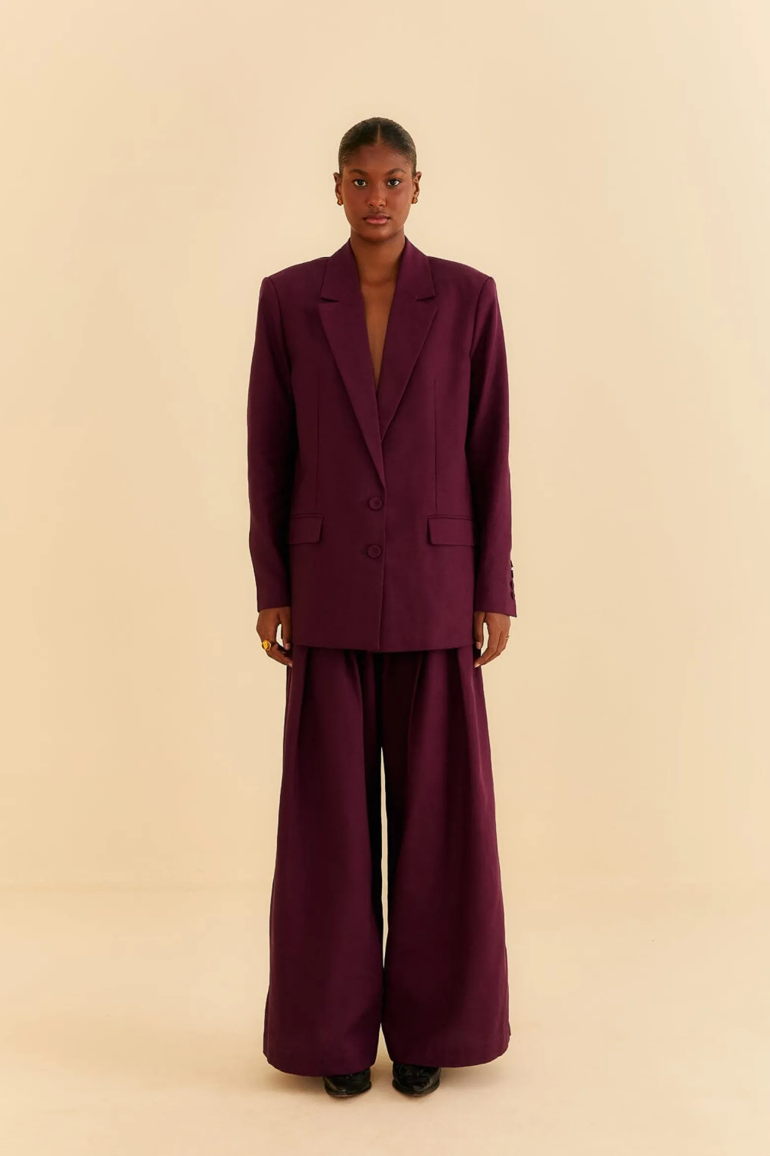 BURGUNDY STRAIGHT BLAZER