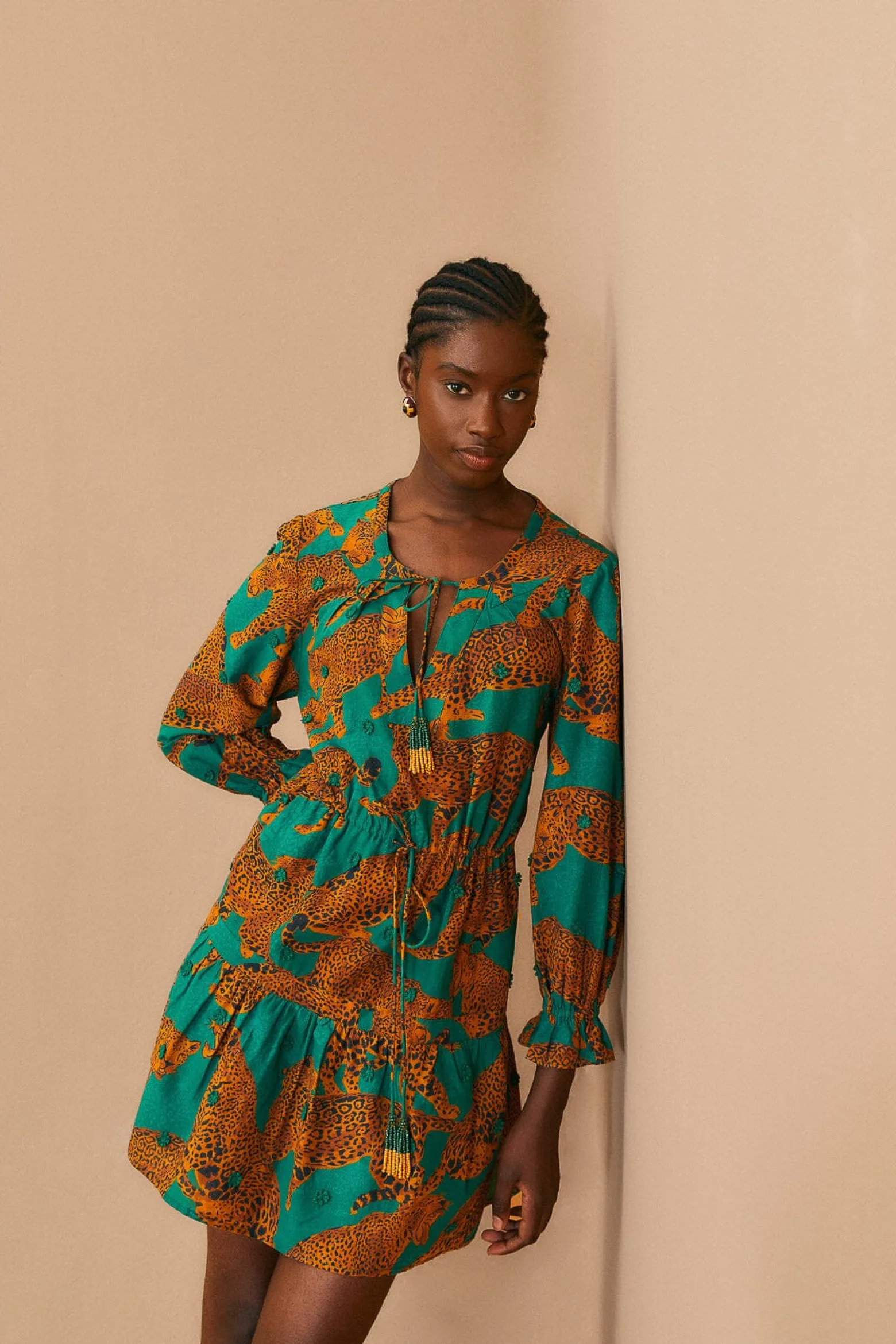GREEN ARTSY LEOPARDS LONG SLEEVE MINI DRESS