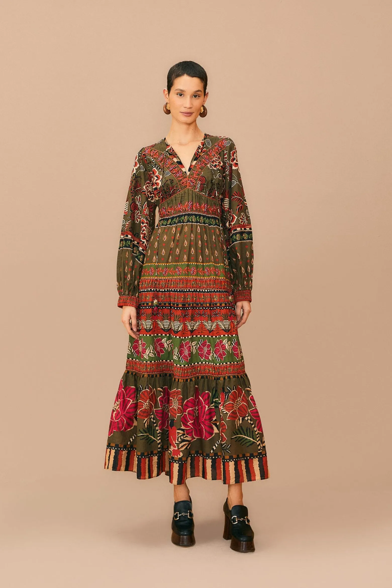 MULTICOLOR AINIKA FLORAL GARDEN MAXI DRESS